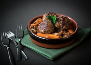 tajine-boeuf-fruits-secs tajine-boeuf-fruits-secs - Boulettes de bœuf aux fruits secs, façon tajine