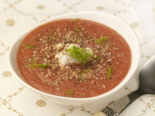 gaspacho-tomate-fraise gaspacho-tomate-fraise - Gaspacho de tomates, fraises et fromage frais