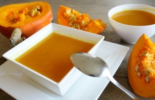soupe-potimarron-chataigne- soupe-potimarron-chataigne- - Soupe au potimarron et châtaignes