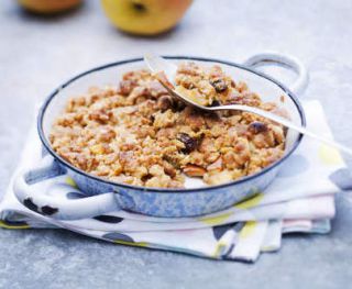 crumble-pomme-muesli crumble-pomme-muesli - Crumble aux pommes et au muesli