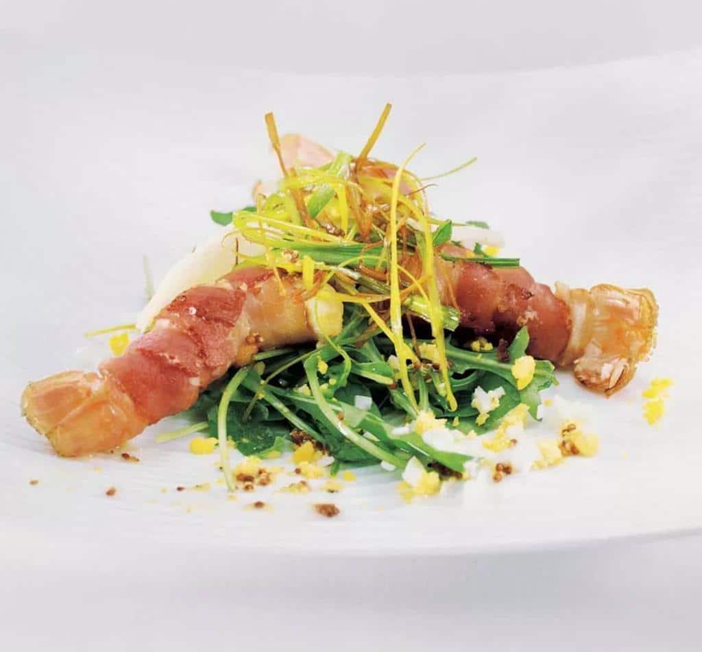 Salade de mesclun et langoustines