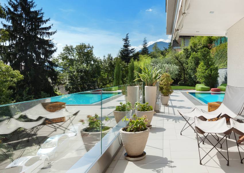 idee-plante-en-pot-piscine idee plante en pot piscine