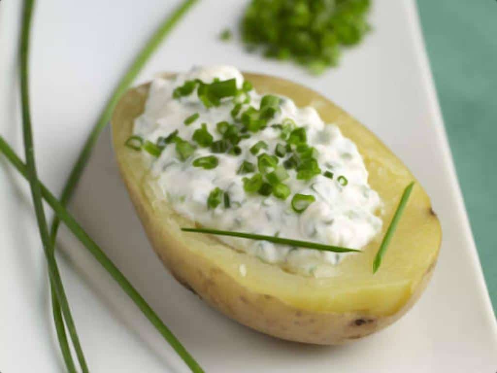 pomme-de-terre froide faisselle ciboulette