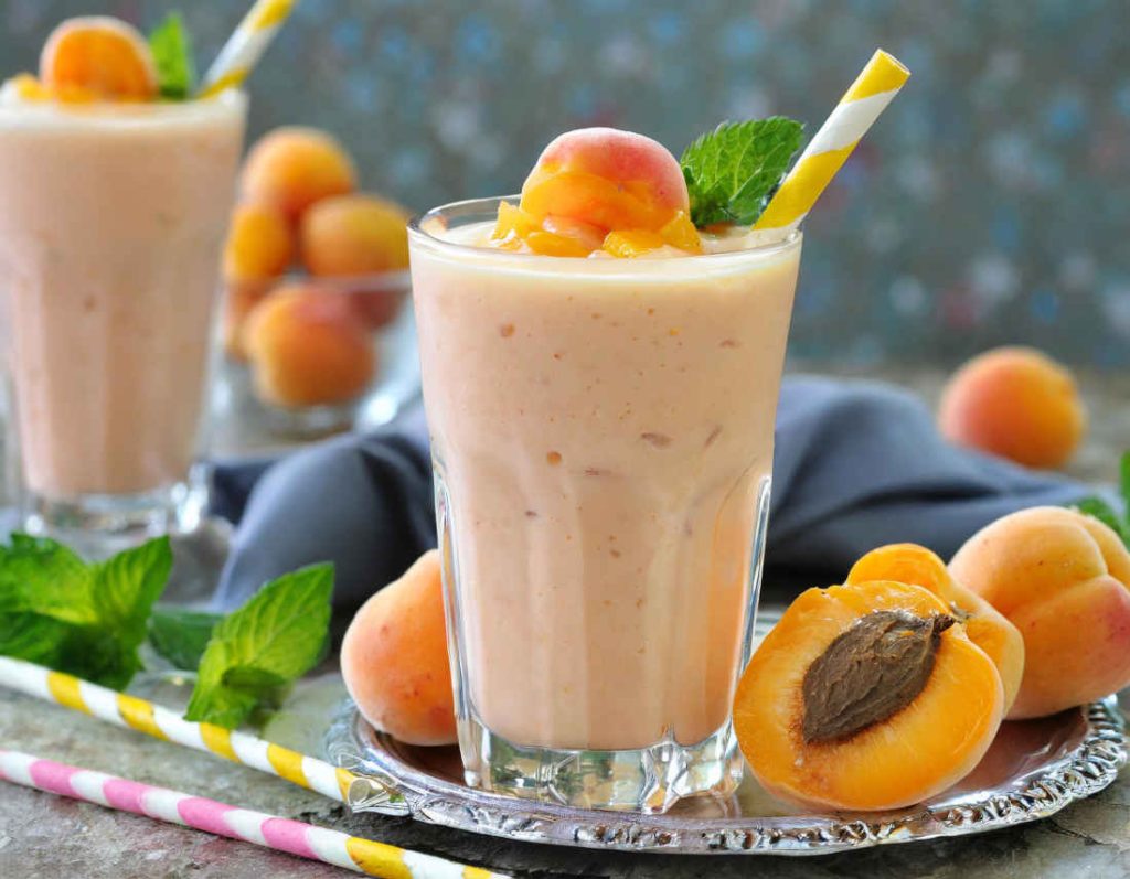 Milkshake abricot-pêche