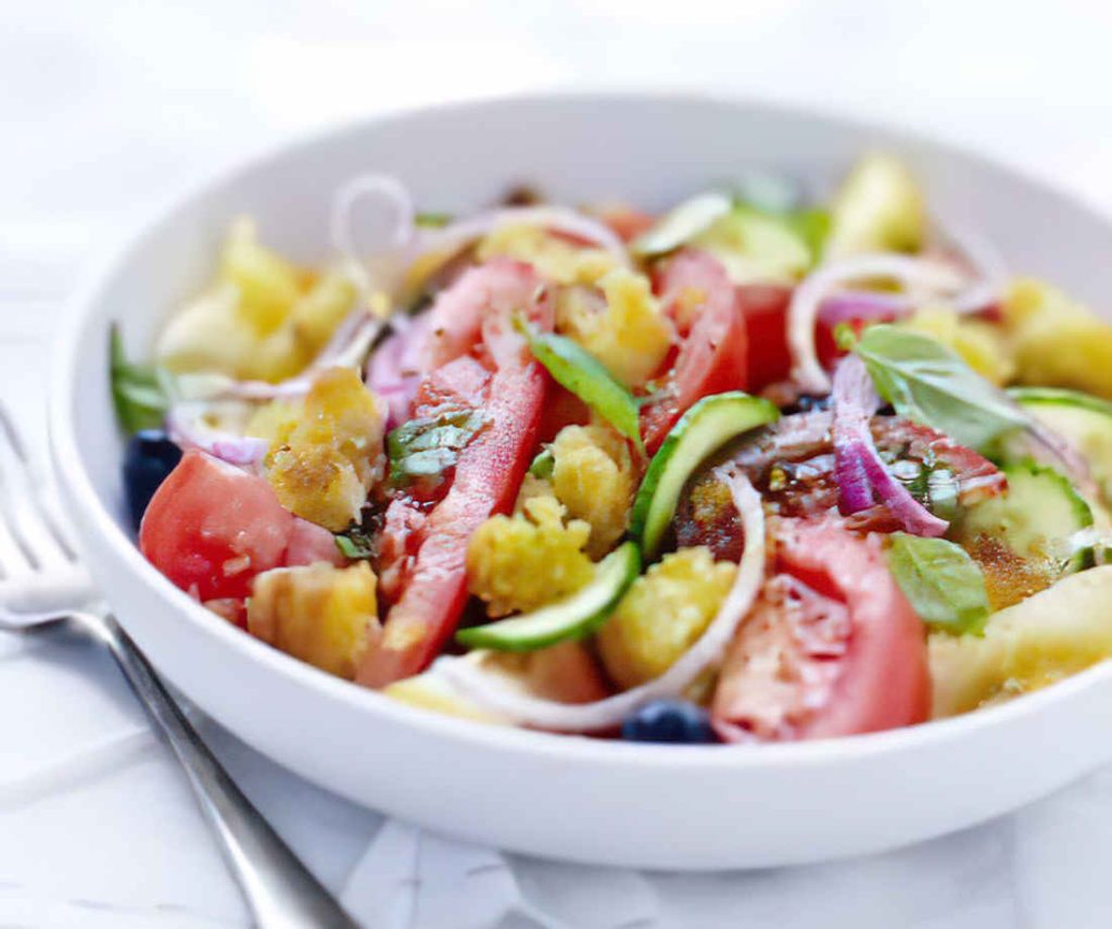 Recette de Panzanella aux tomates