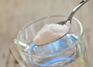 bicarbonate-de-soude-dilue bicarbonate de soude dosage