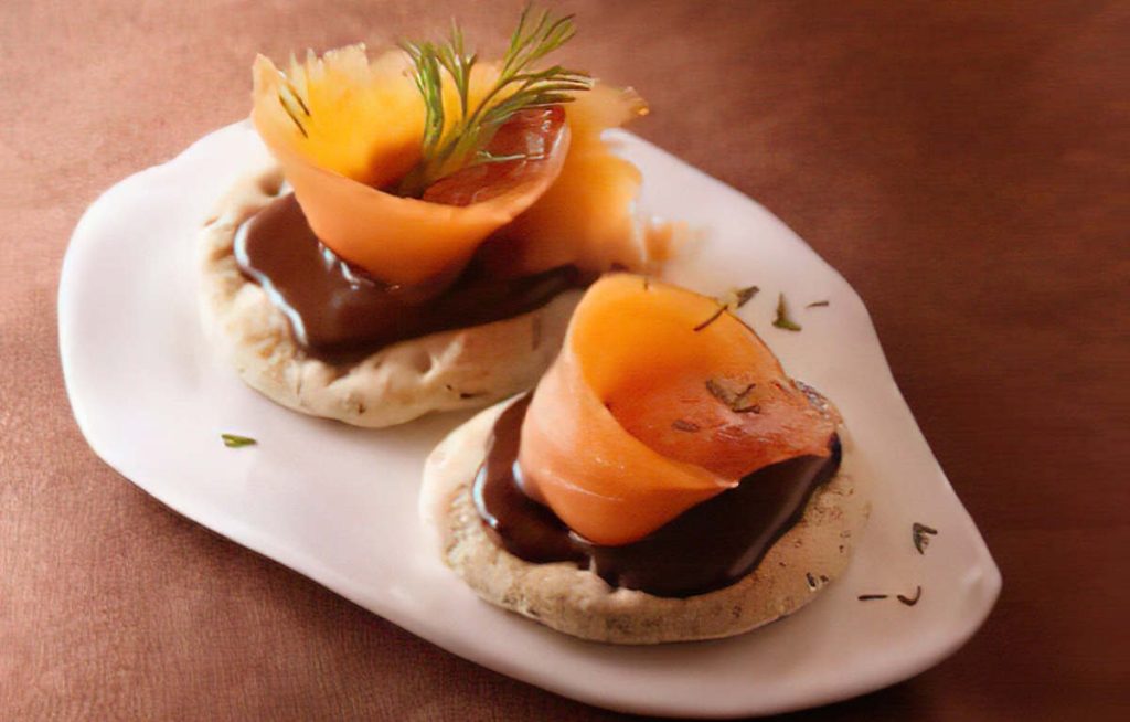 Recette des Toasts au saumon fumé, chocolat et gingembre